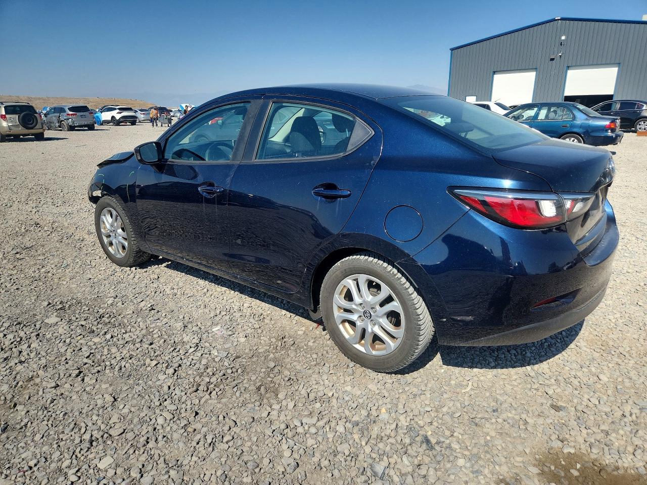2017 TOYOTA YARIS IA BASE — снимка 2