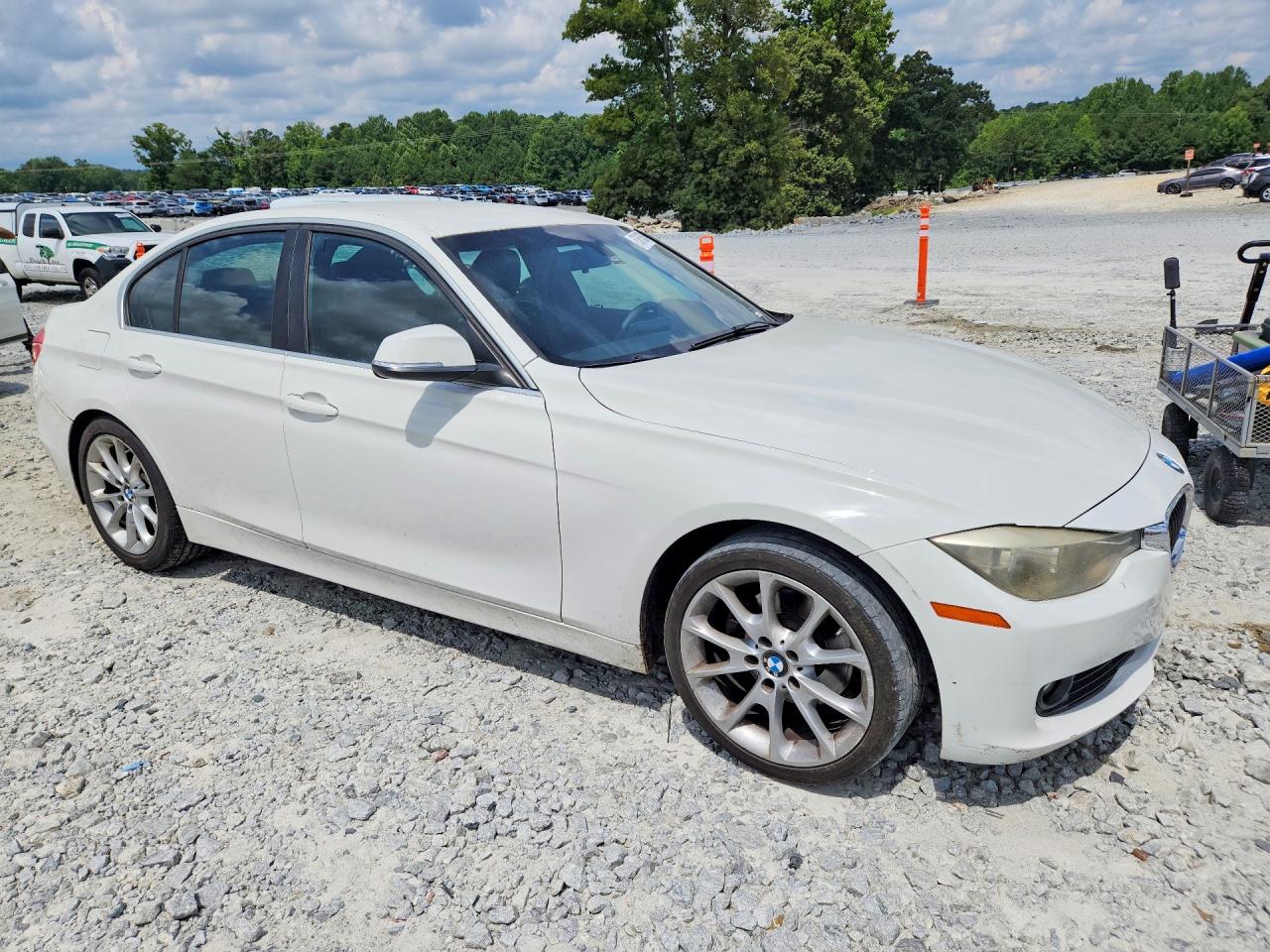 2015 BMW 320 I — снимка 4