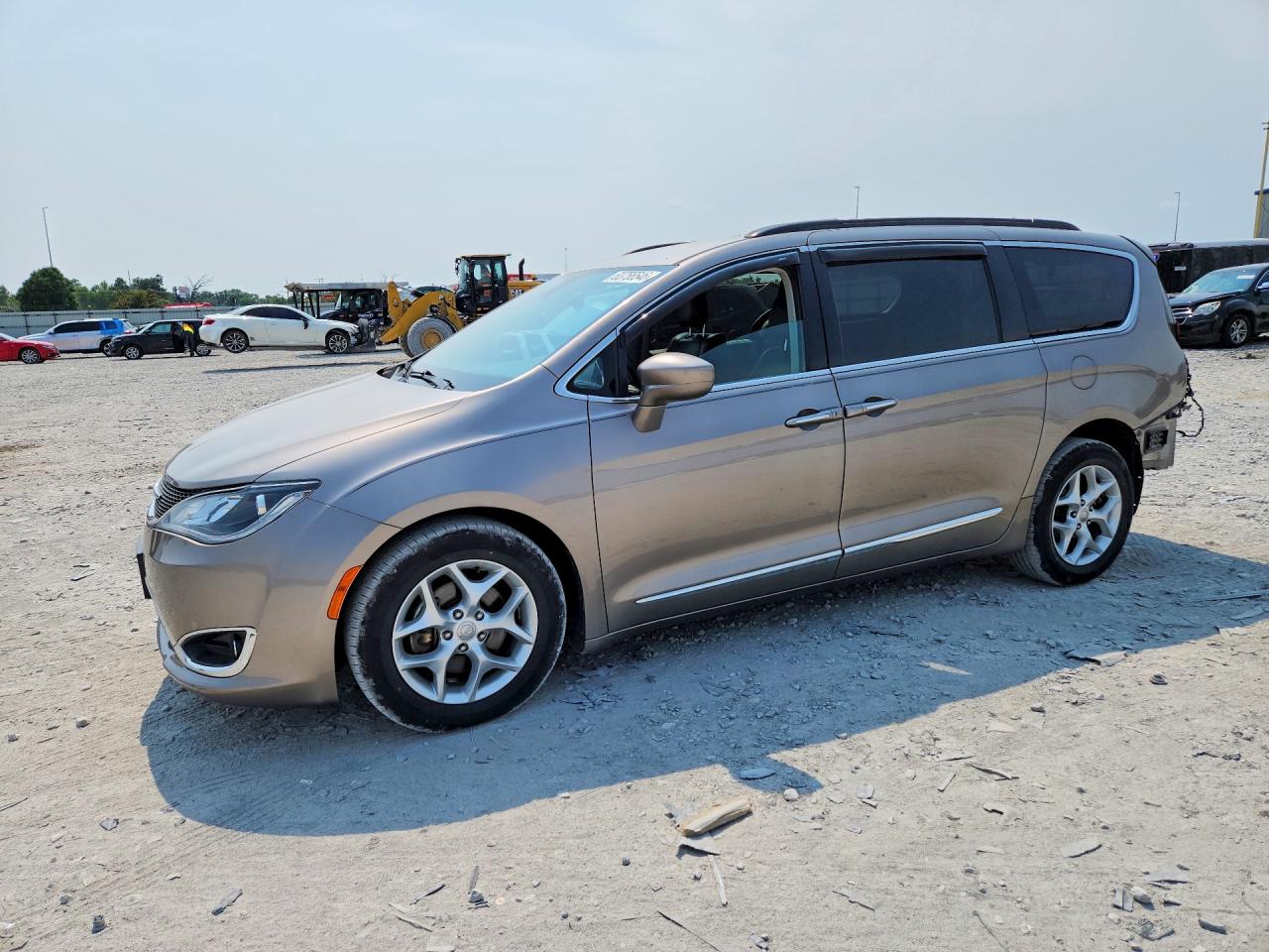 2017 CHRYSLER PACIFICA TOURING L