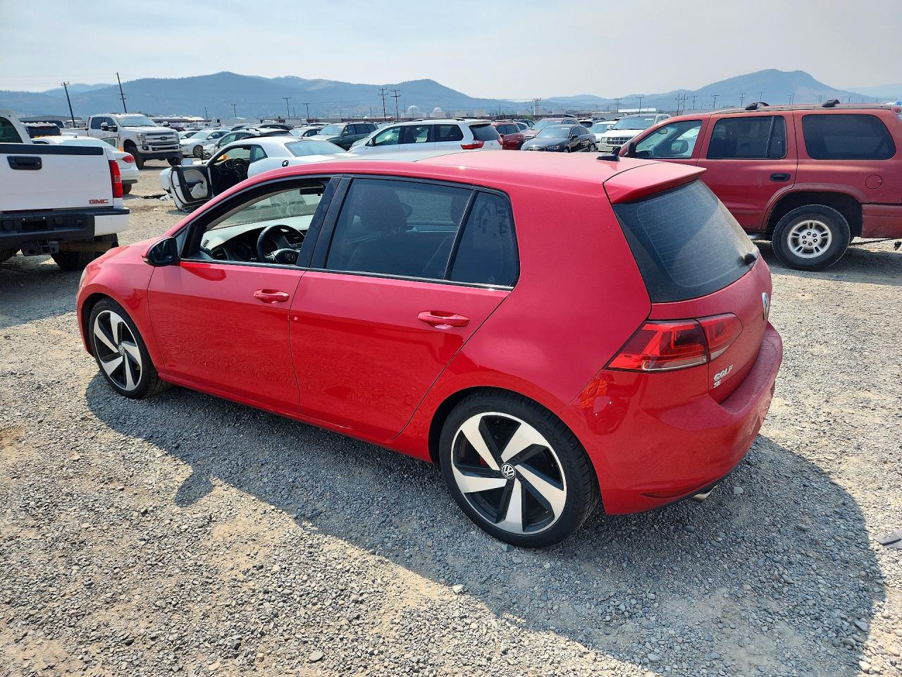 2016 VOLKSWAGEN GOLF S/SE — снимка 2