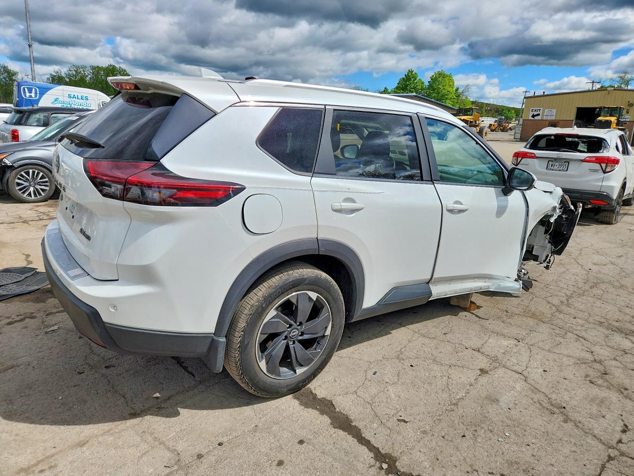 2024 NISSAN ROGUE SV — снимка 3