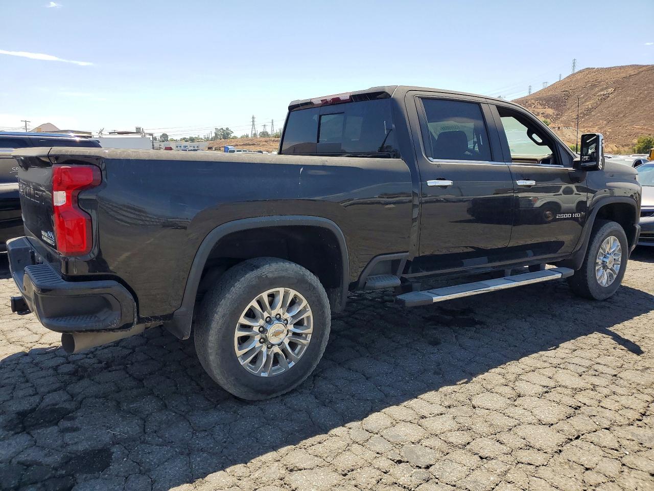 2022 CHEVROLET SILVERADO K2500 HIGH COUNTRY — снимка 3