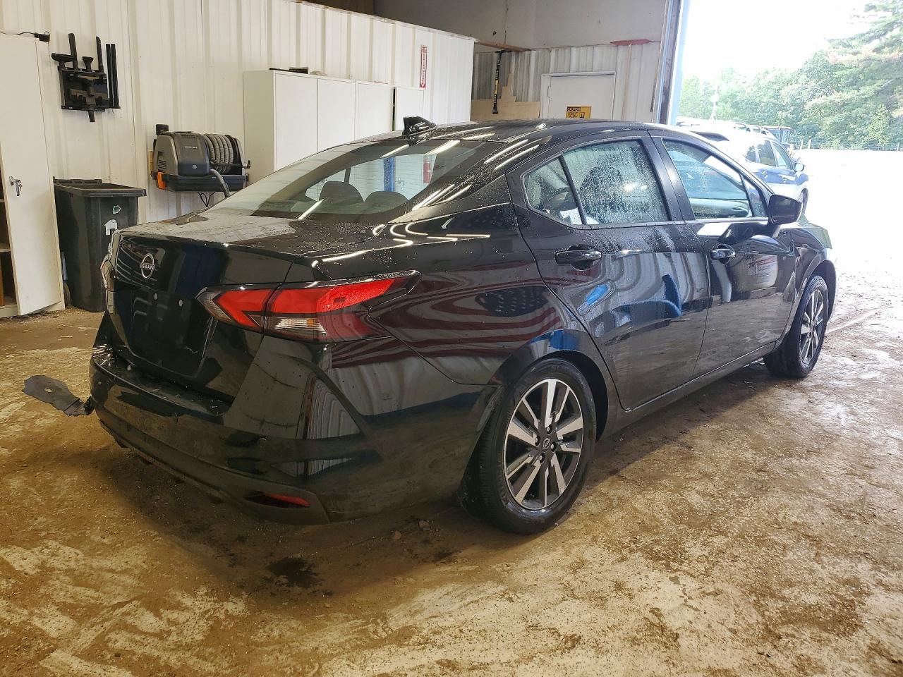 2025 NISSAN VERSA SV — снимка 3