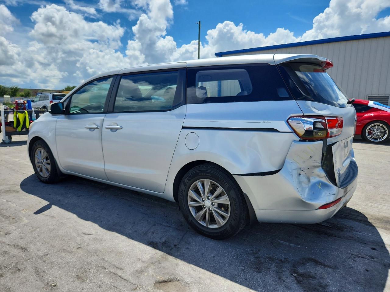2016 KIA SEDONA L — снимка 2