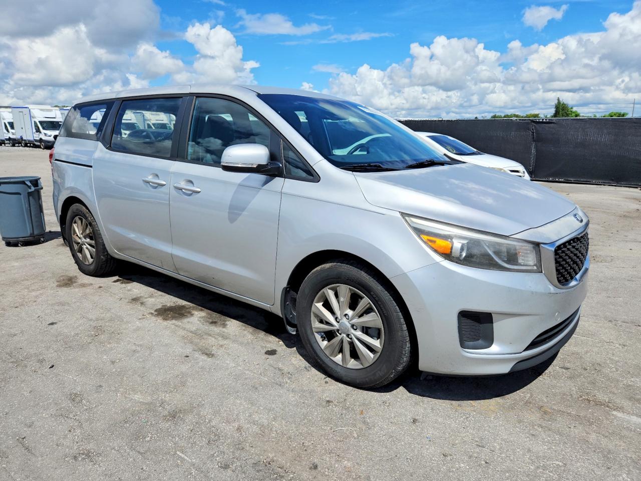 2016 KIA SEDONA L — снимка 4