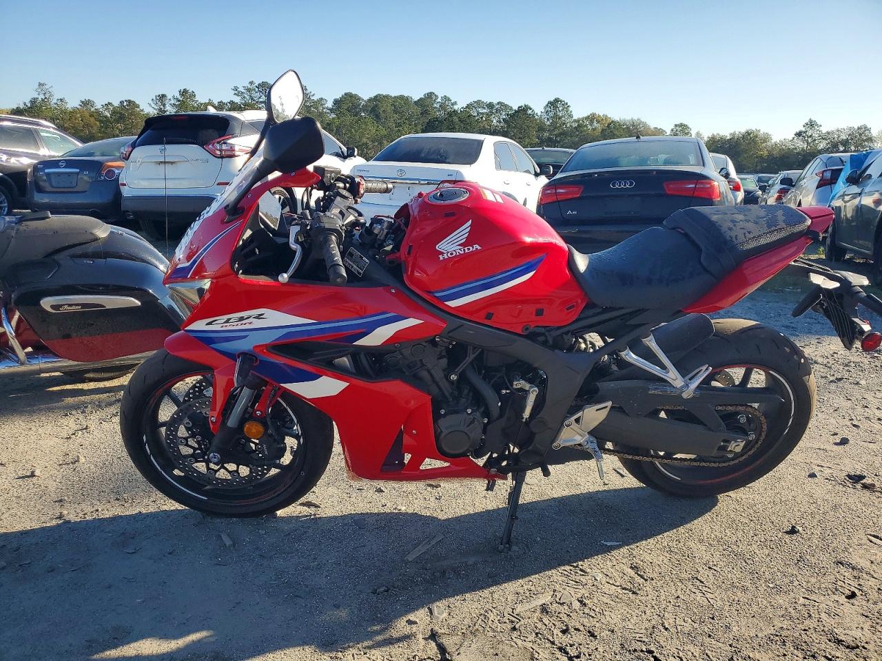 2026 HONDA CBR650 R — снимка 3