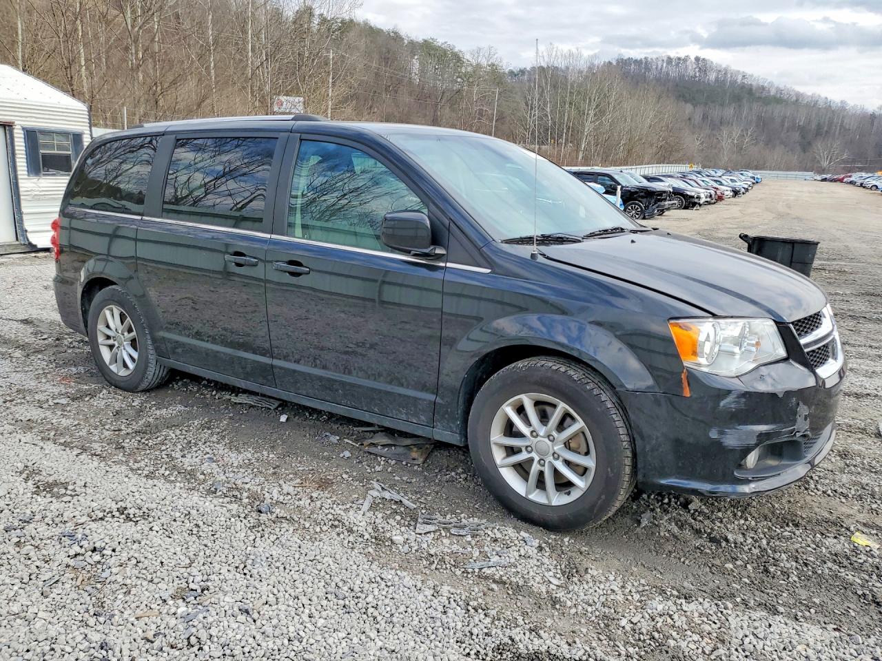 2019 DODGE GRAND CARAVAN SXT — снимка 4