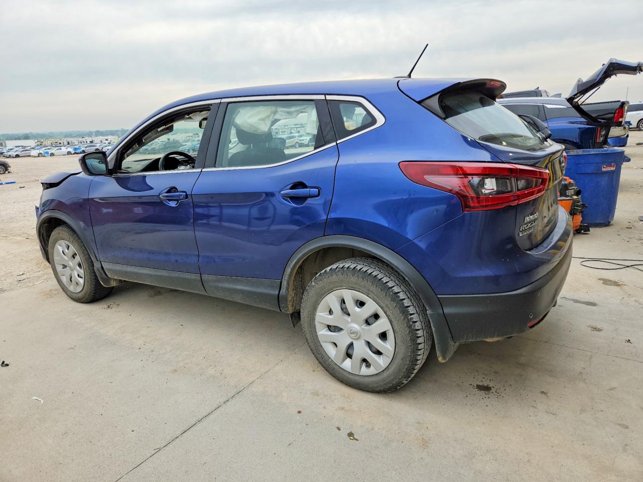 2020 NISSAN ROGUE SPORT S — снимка 2