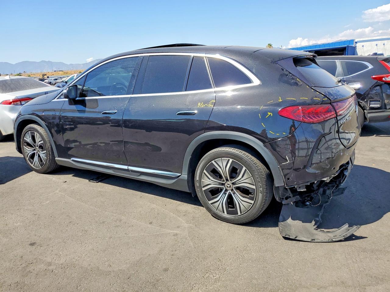 2023 MERCEDES-BENZ EQE SUV 350+ — снимка 2