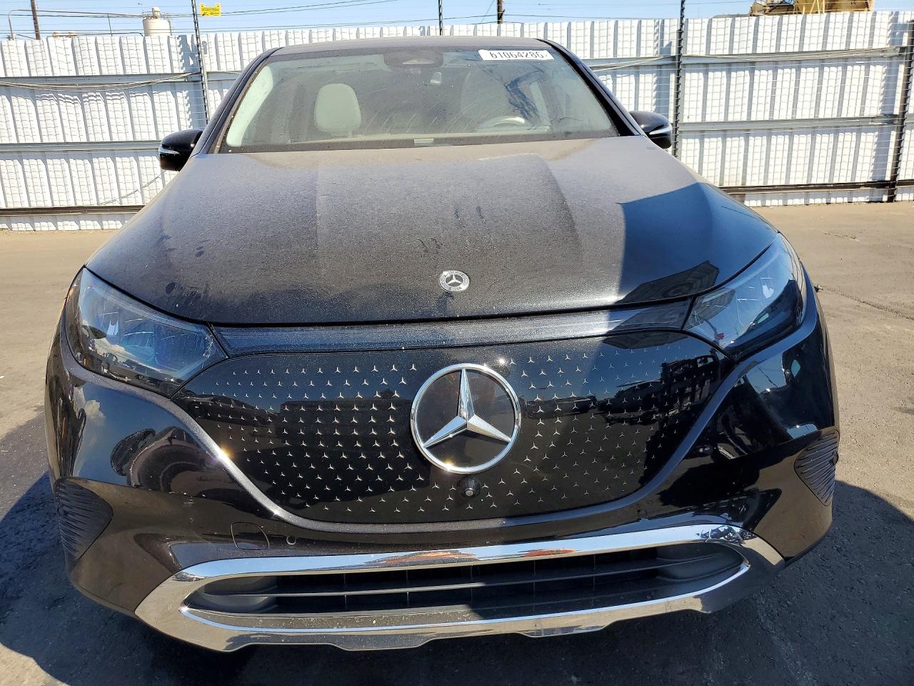 2023 MERCEDES-BENZ EQE SUV 350+ — снимка 5