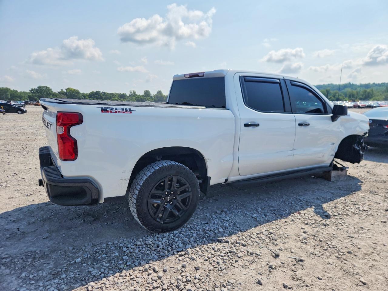 2022 CHEVROLET SILVERADO K1500 LT TRAIL BOSS — снимка 3