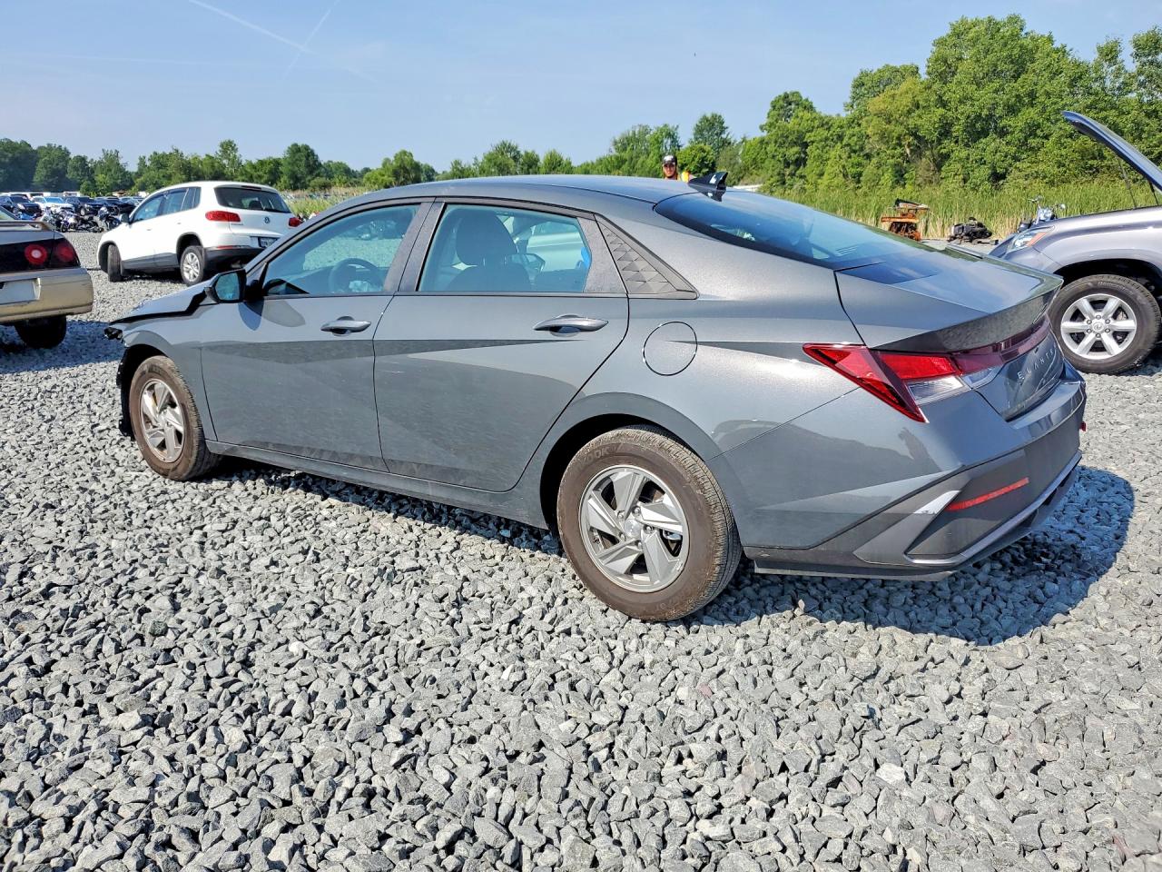2026 HYUNDAI ELANTRA SE — снимка 2