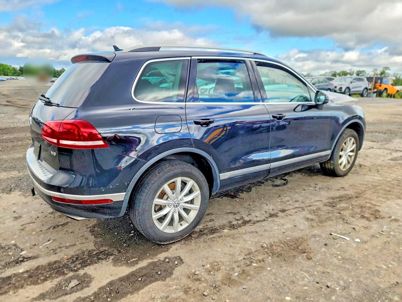 2016 VOLKSWAGEN TOUAREG SPORT — снимка 3