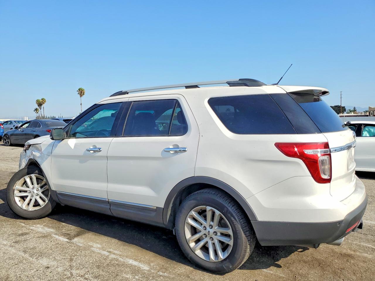 2015 FORD EXPLORER XLT — снимка 2