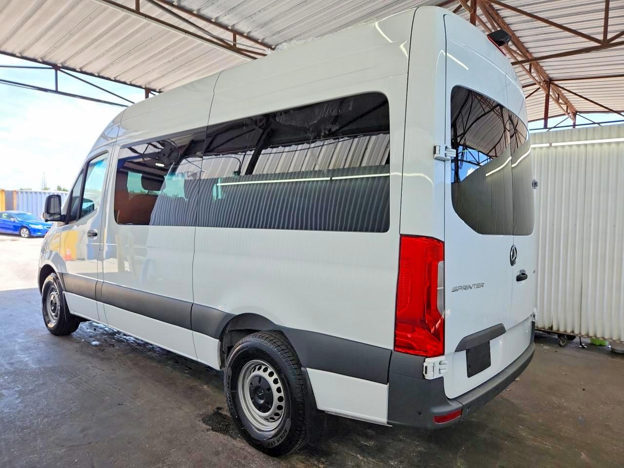 2025 MERCEDES-BENZ SPRINTER 2500 — снимка 2