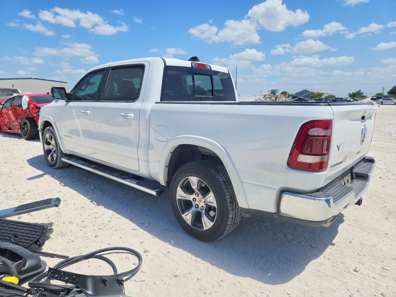 2020 RAM 1500 LARAMIE — снимка 2