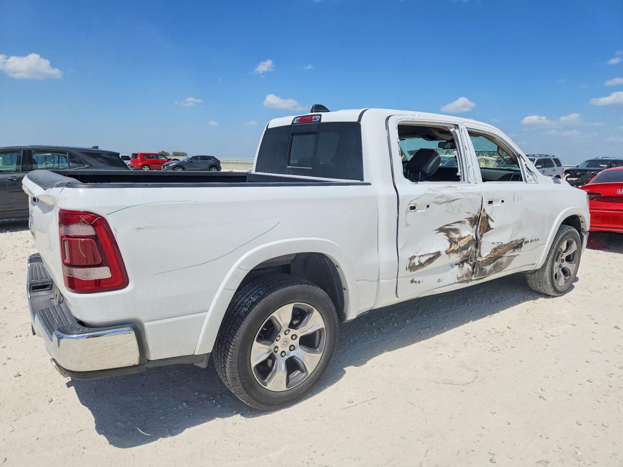 2020 RAM 1500 LARAMIE — снимка 3