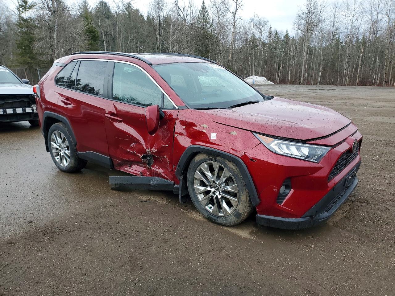 2021 TOYOTA RAV4 XLE — снимка 4