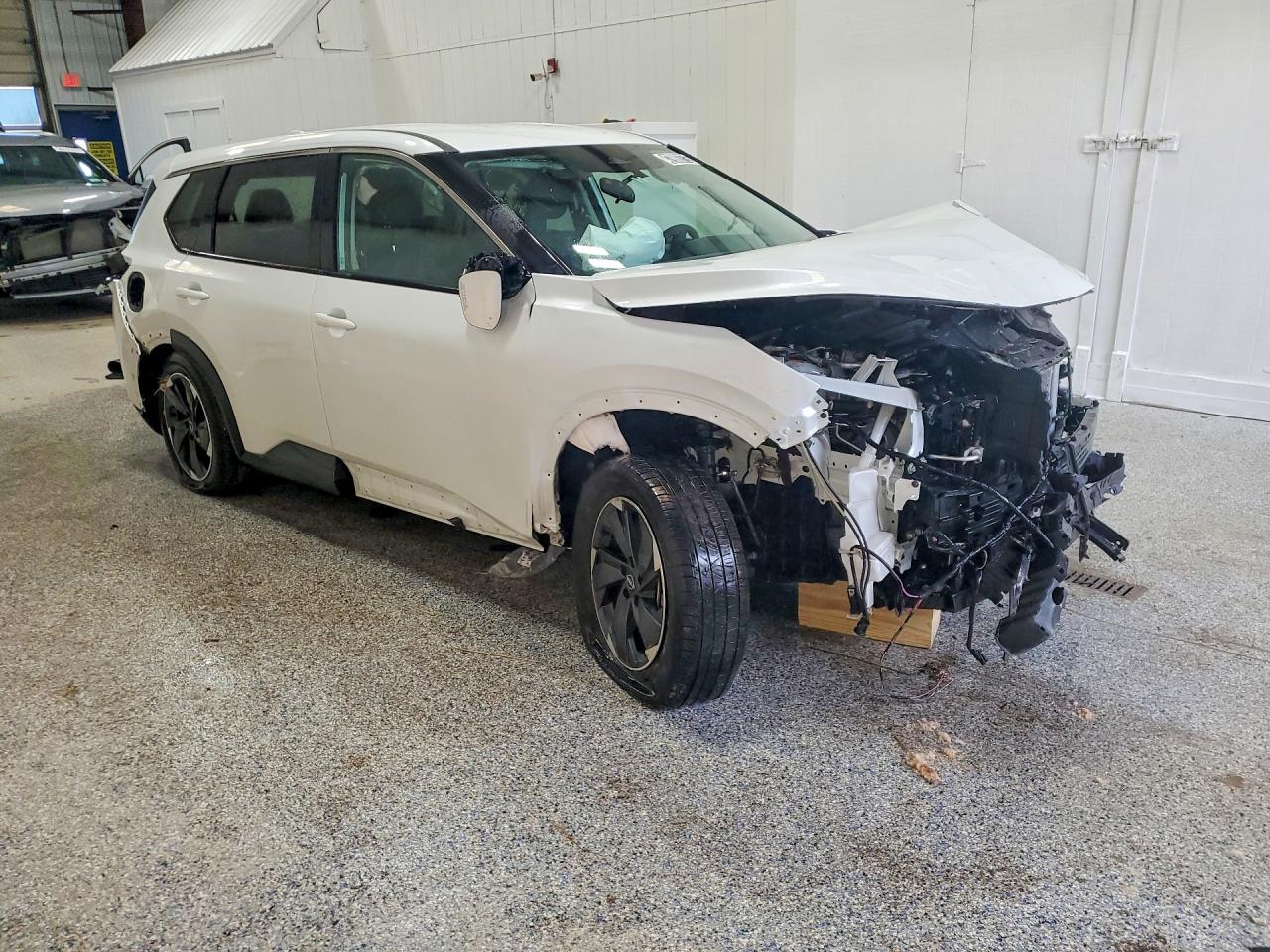 2025 NISSAN ROGUE SV — снимка 4