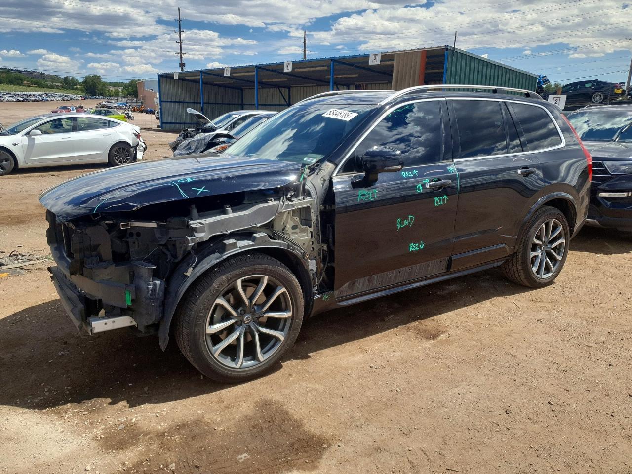 2016 VOLVO XC90 T6