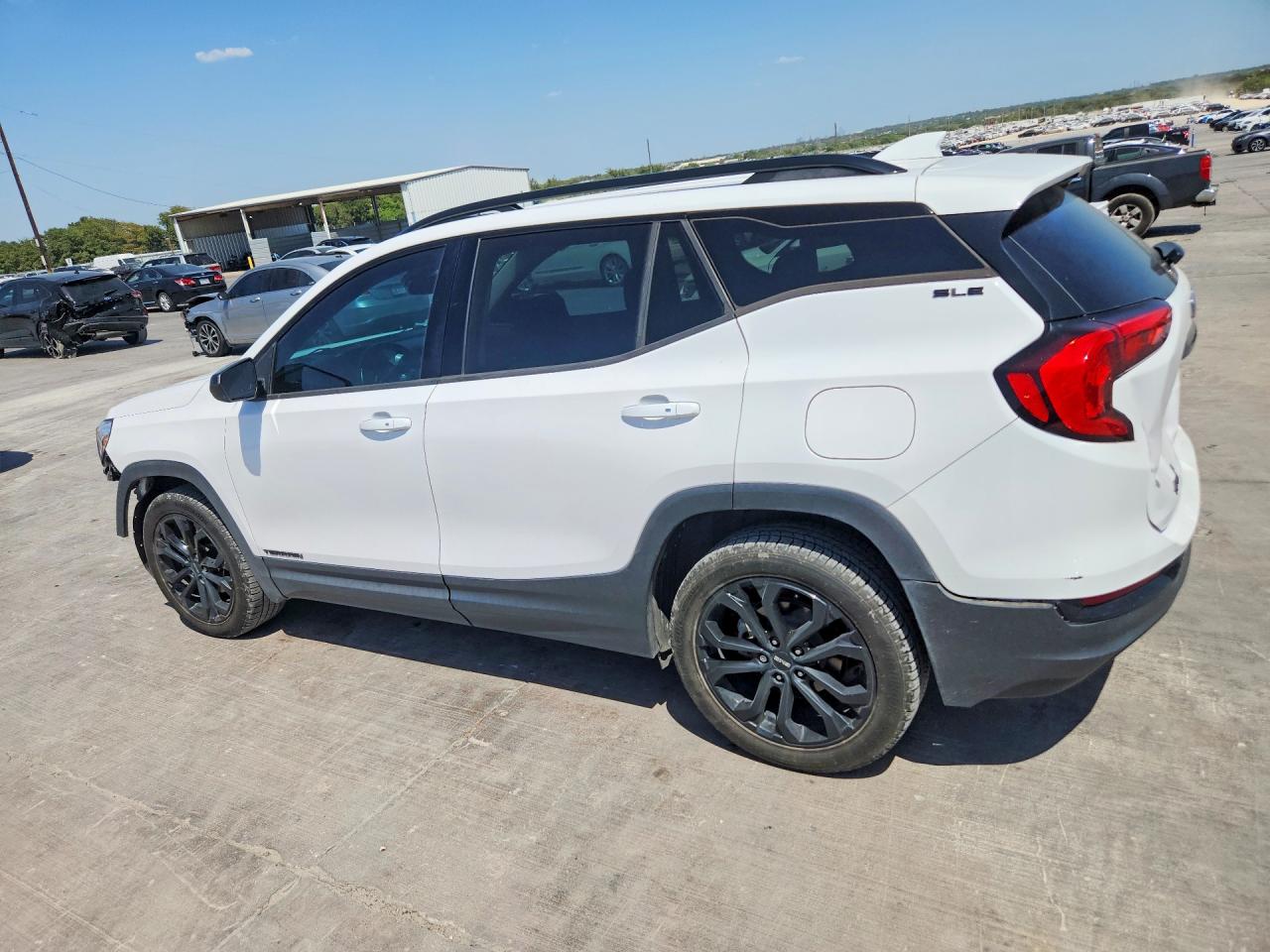 2020 GMC TERRAIN SLE — снимка 2