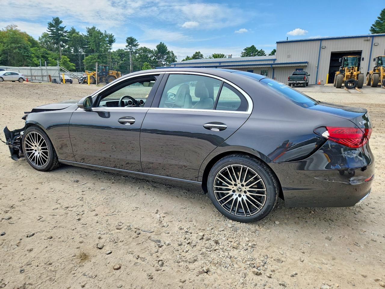 2026 MERCEDES-BENZ C 300 4MATIC — снимка 2