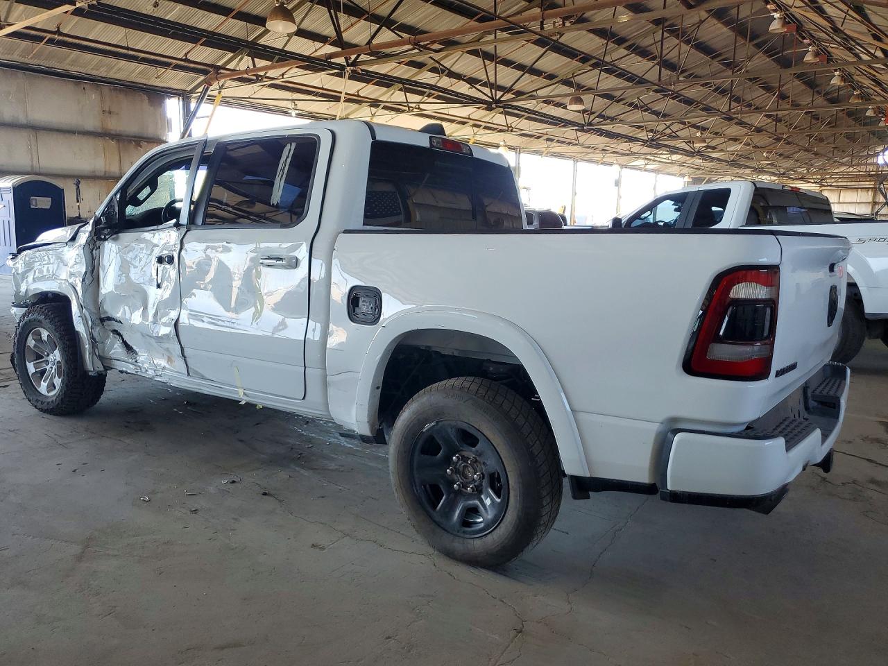 2022 RAM 1500 LARAMIE — снимка 2