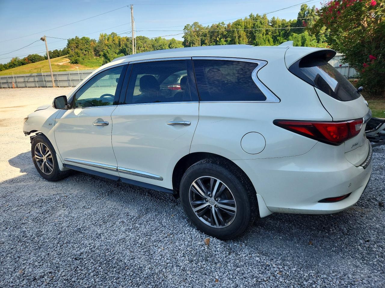 2017 INFINITI QX60 BASE — снимка 2