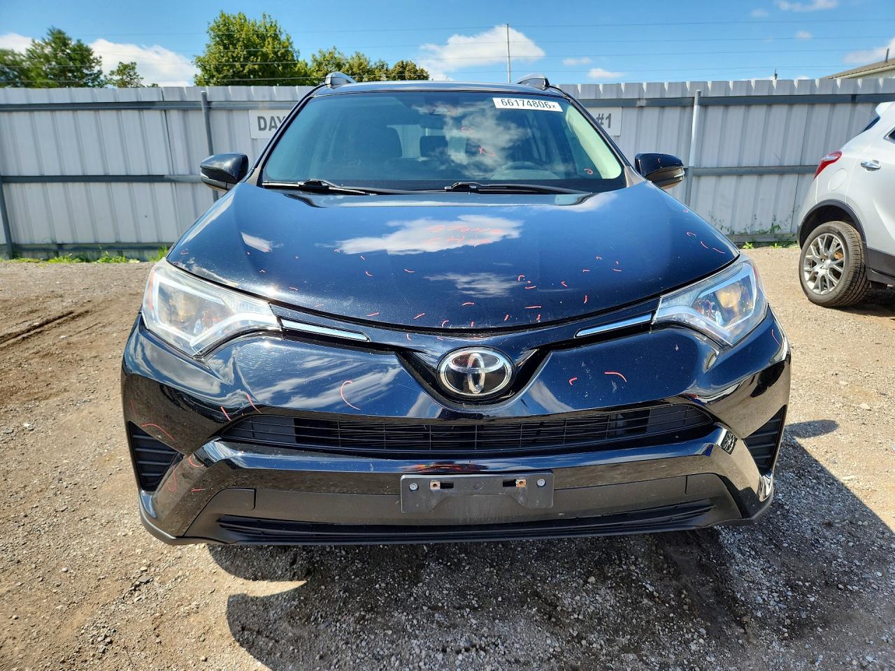 2018 TOYOTA RAV4 LE — снимка 5