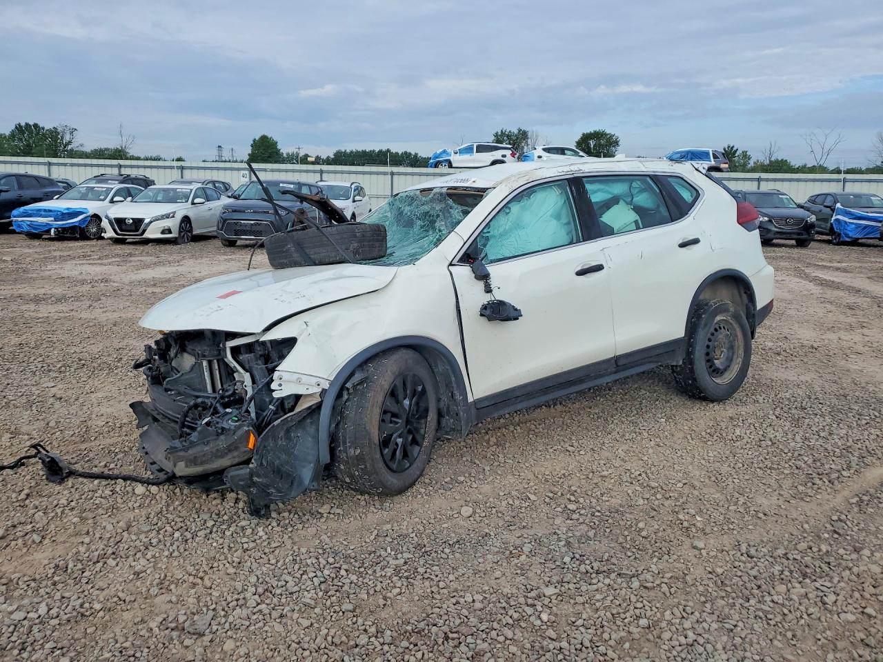 2018 NISSAN ROGUE S