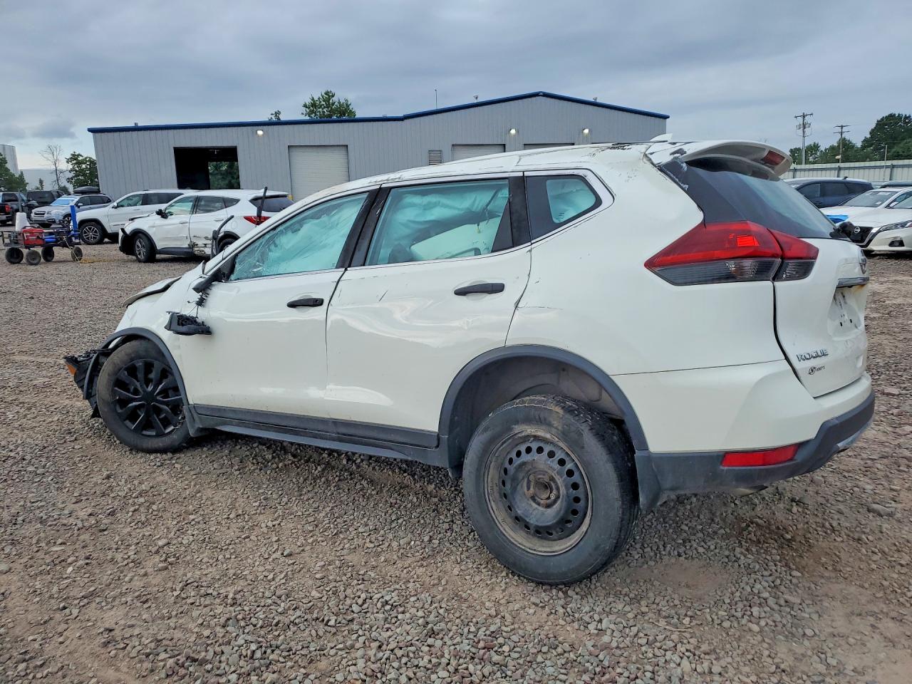 2018 NISSAN ROGUE S — снимка 2