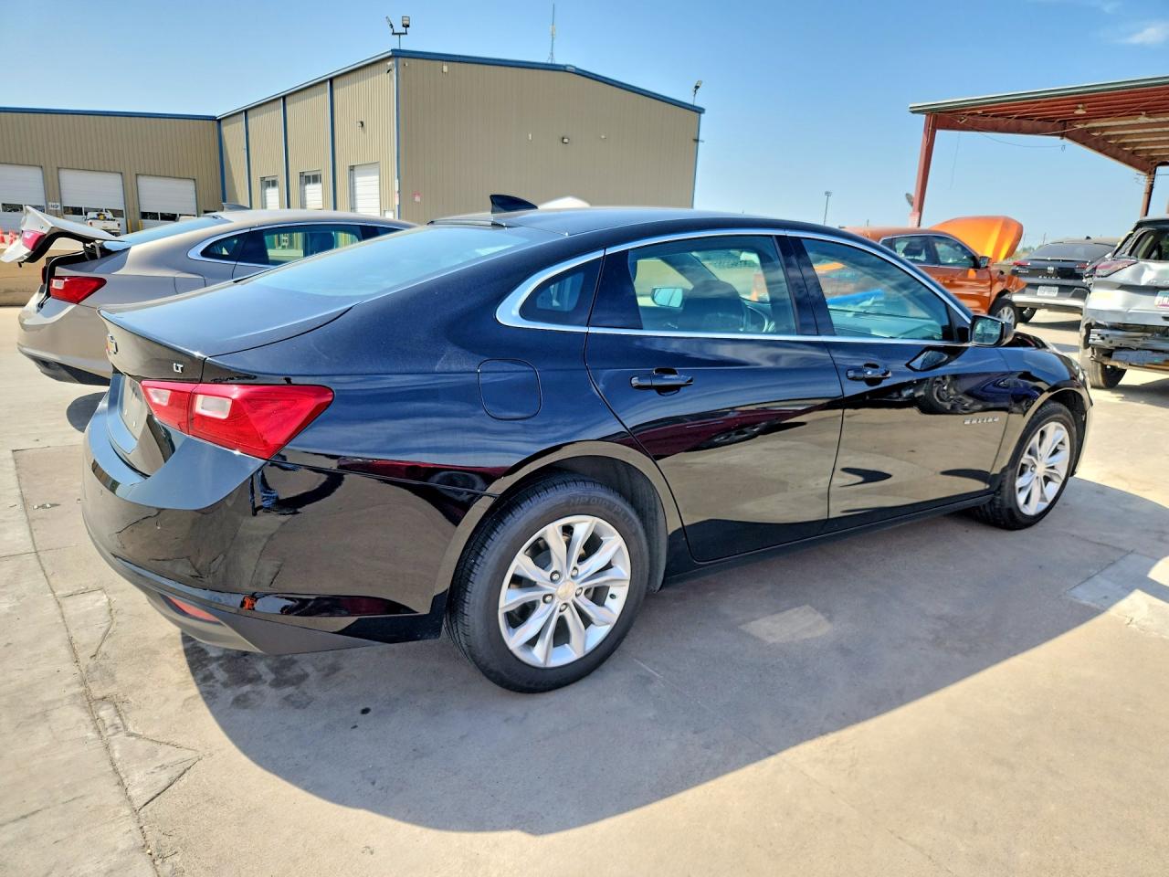 2023 CHEVROLET MALIBU LT — снимка 3