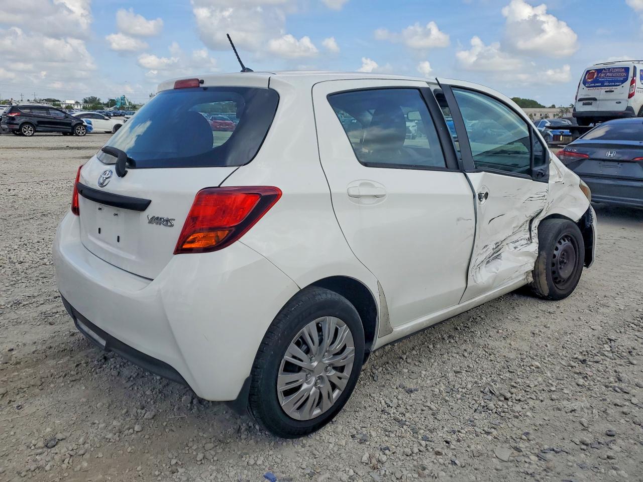 2016 TOYOTA YARIS 5-DOOR L — снимка 3