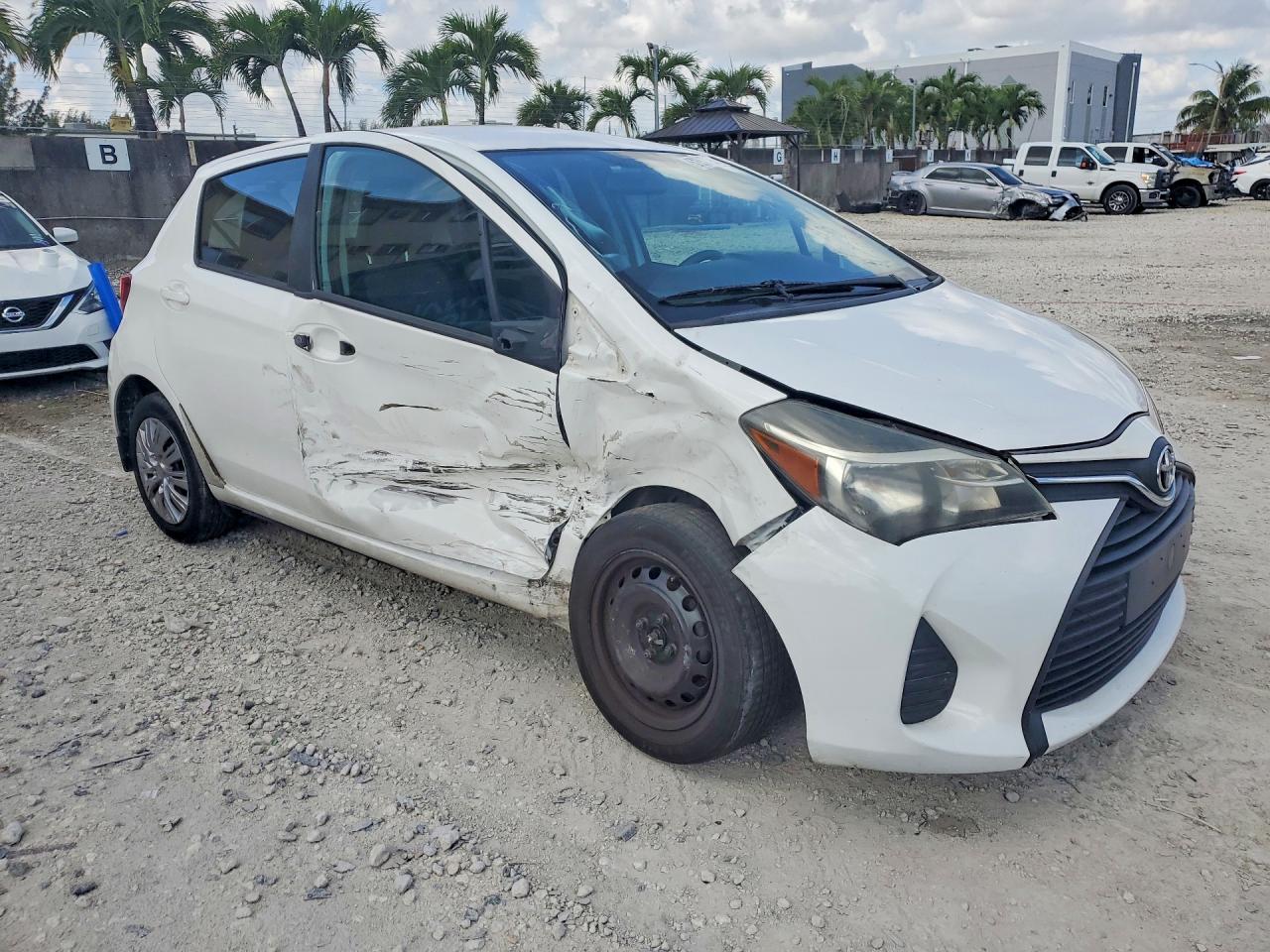 2016 TOYOTA YARIS 5-DOOR L — снимка 4