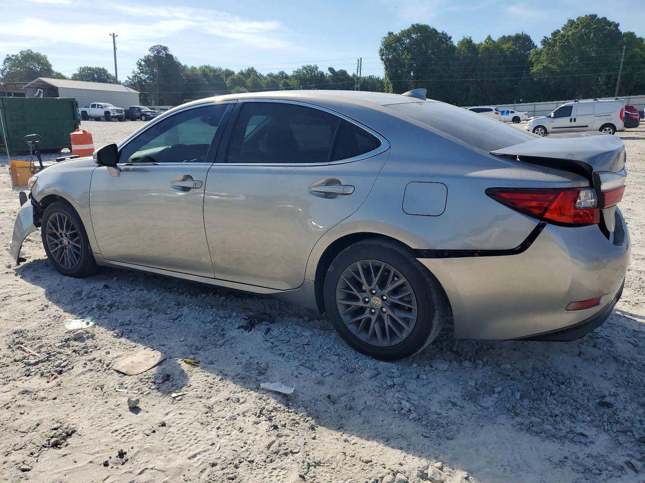 2018 LEXUS ES 350 — снимка 2