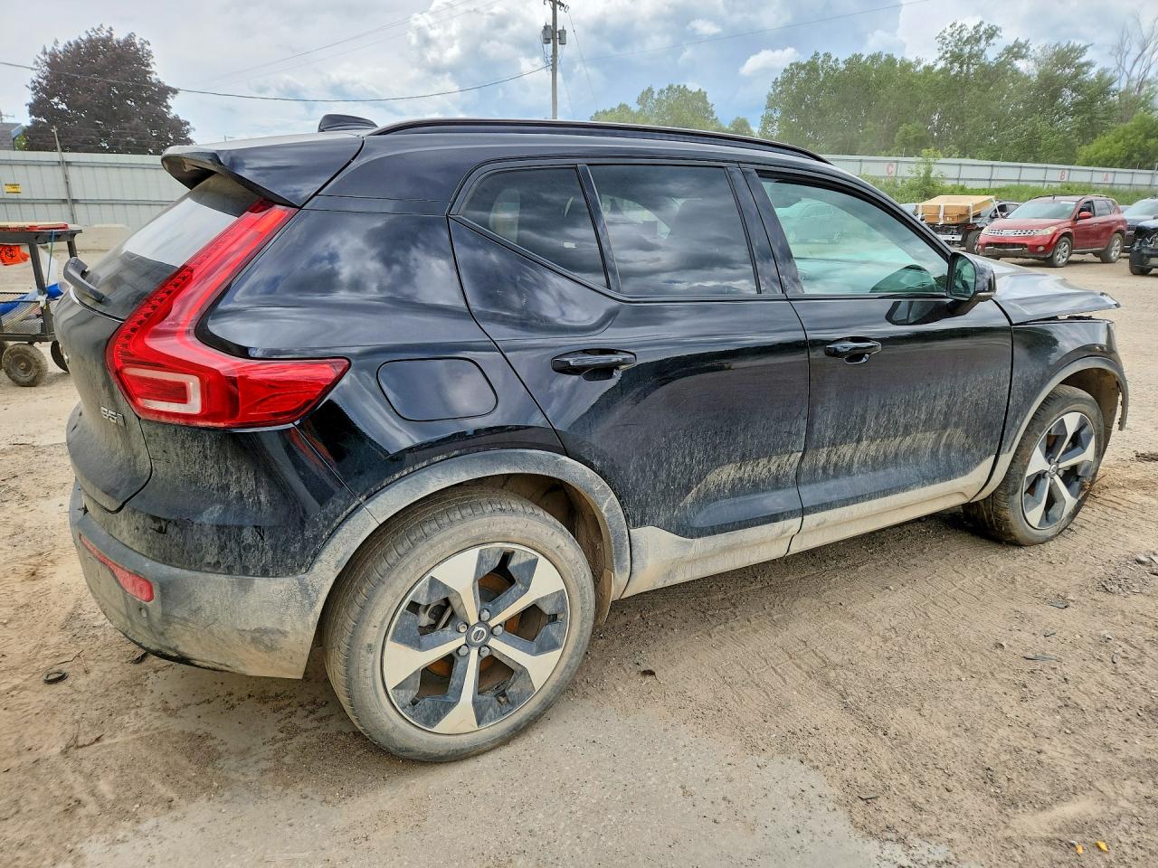 2024 VOLVO XC40 PLUS — снимка 3