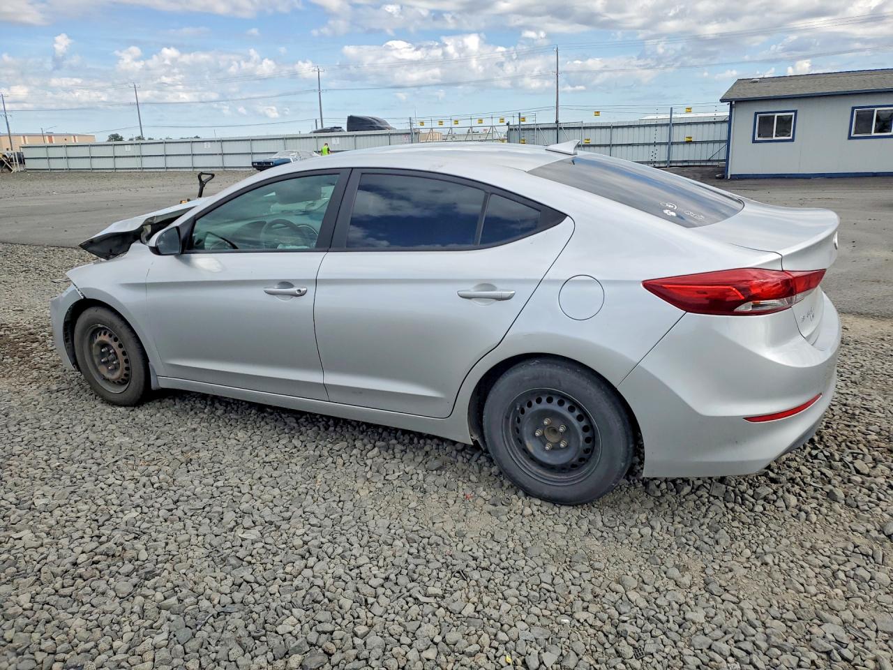 2017 HYUNDAI ELANTRA SE — снимка 2