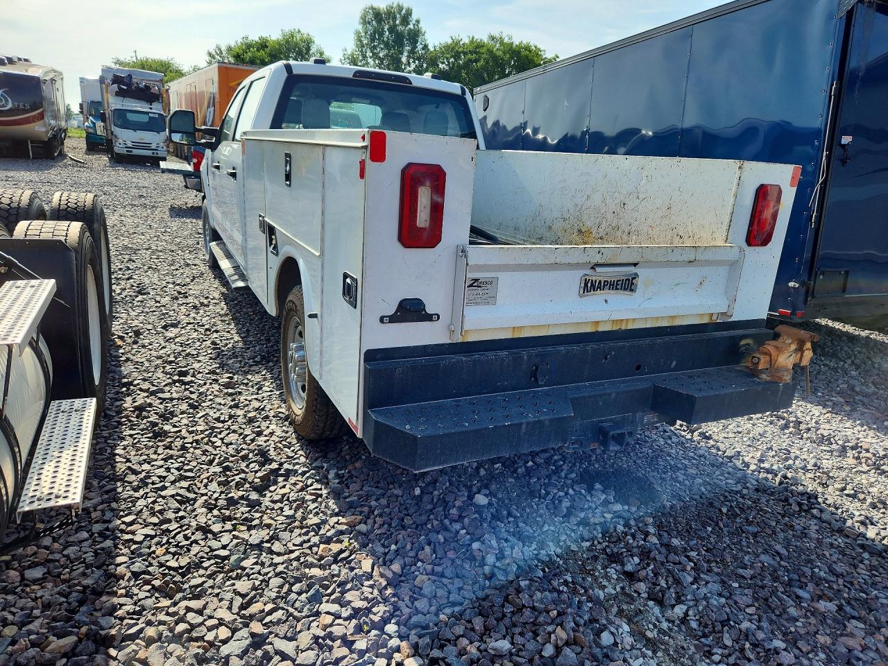 2022 FORD F350 SUPER DUTY — снимка 2
