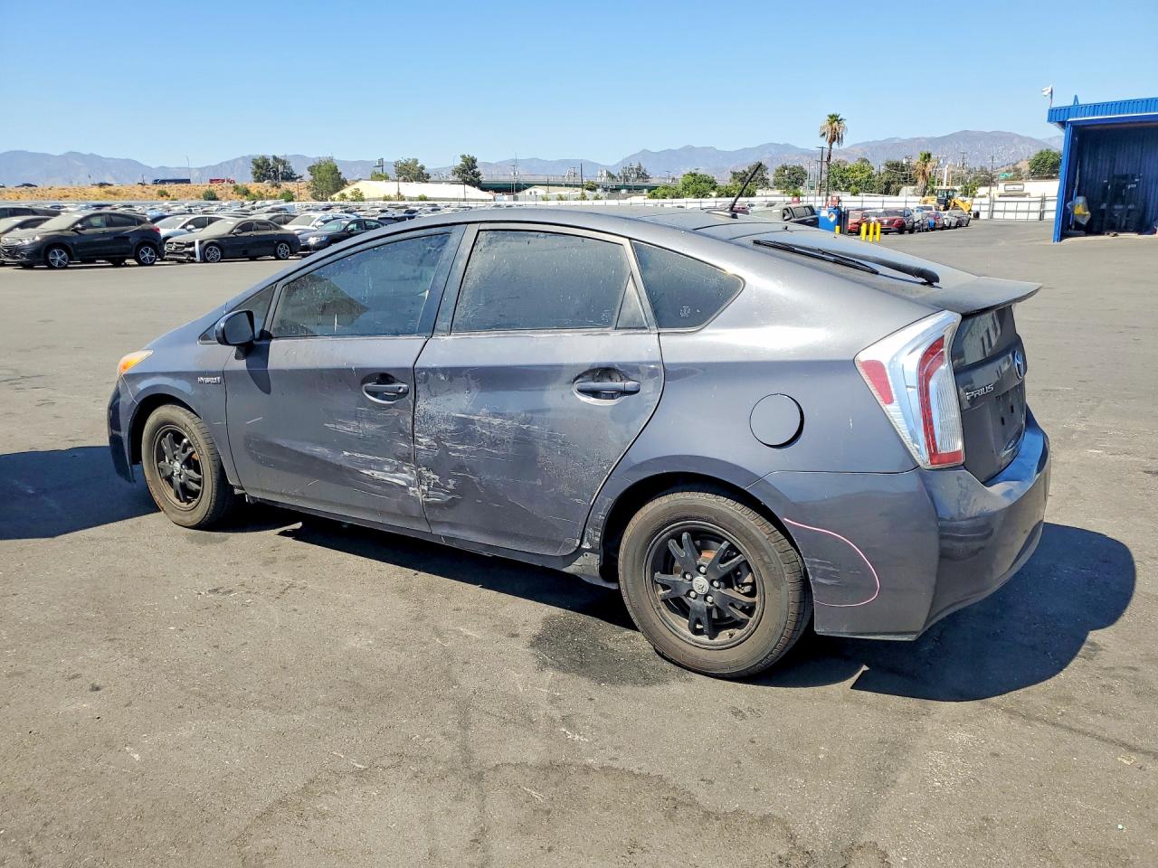 2015 TOYOTA PRIUS FOUR — снимка 2