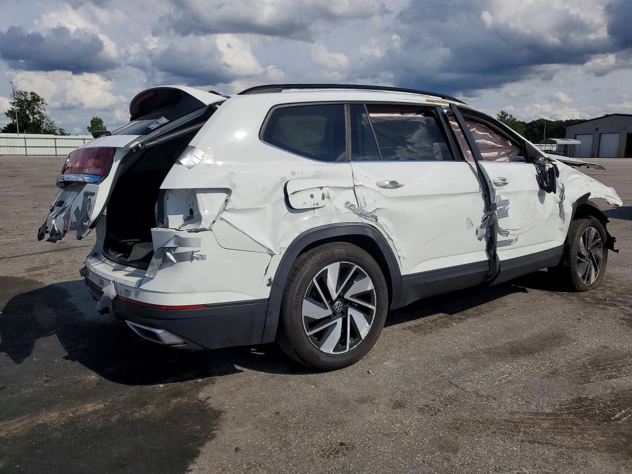 2025 VOLKSWAGEN ATLAS SE — снимка 3