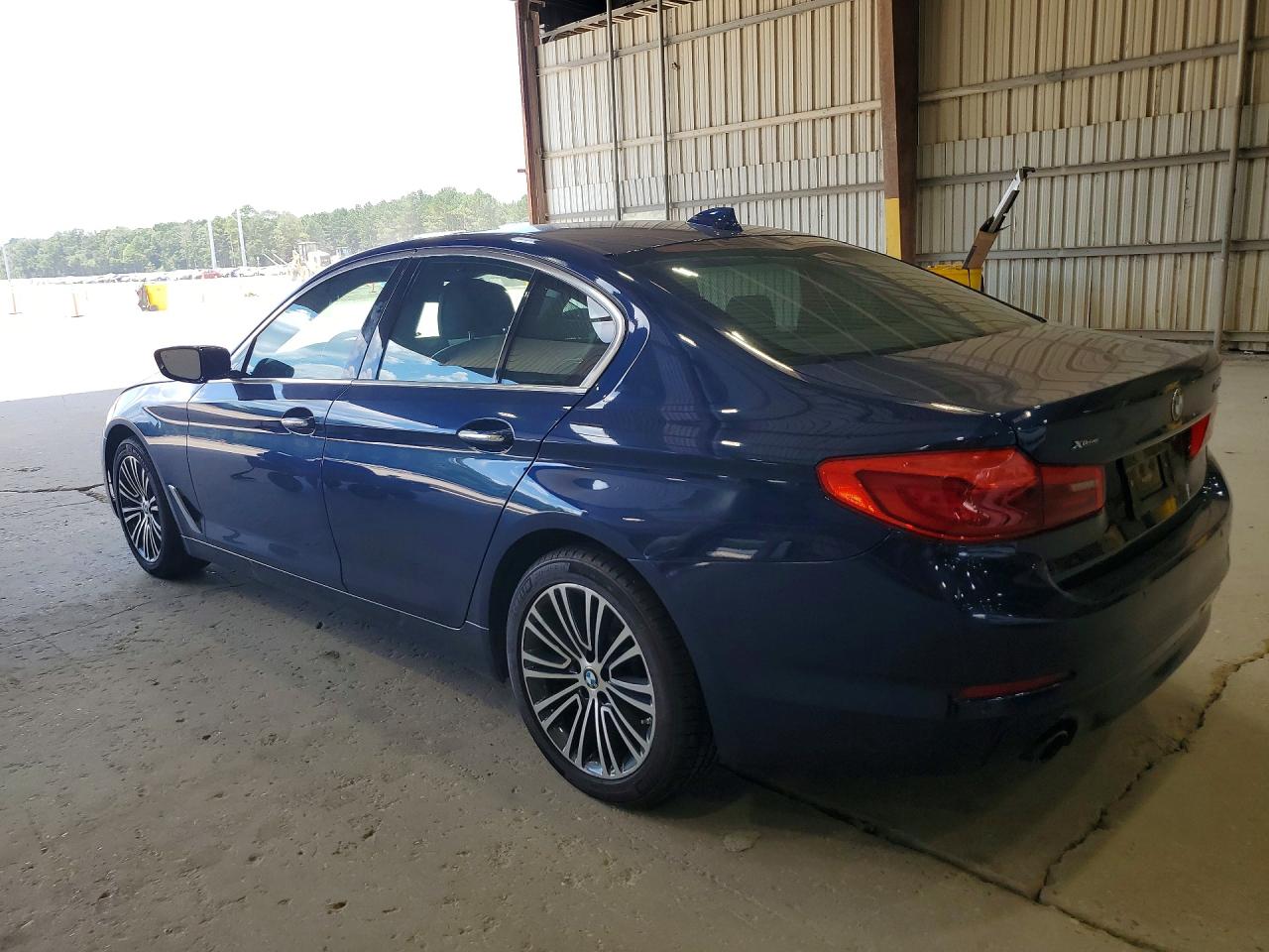 2018 BMW 530 XI — снимка 2
