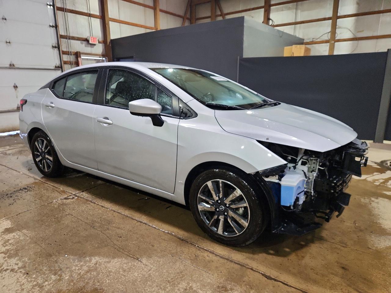 2025 NISSAN VERSA SV — снимка 4