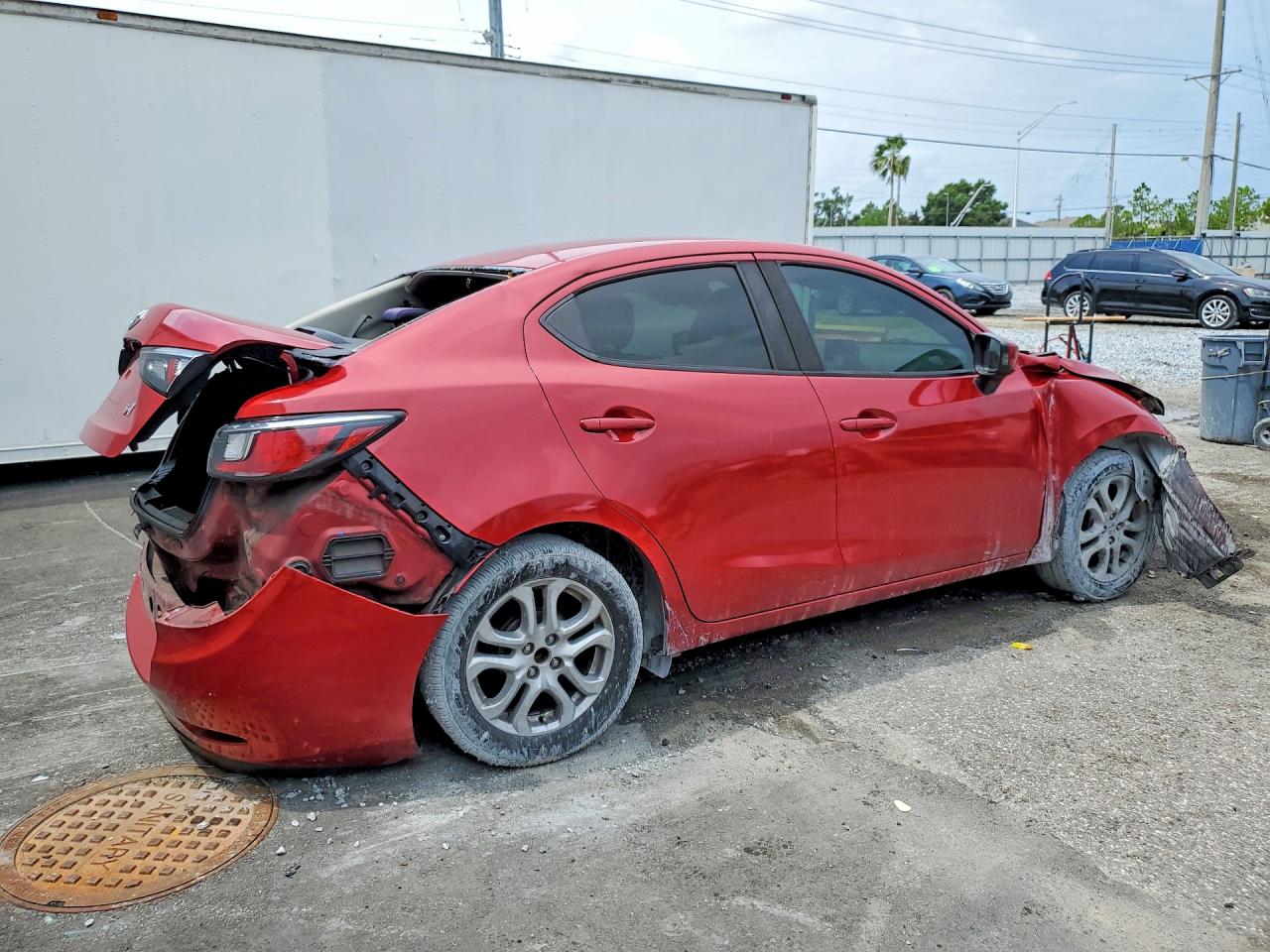 2017 TOYOTA YARIS IA BASE — снимка 3