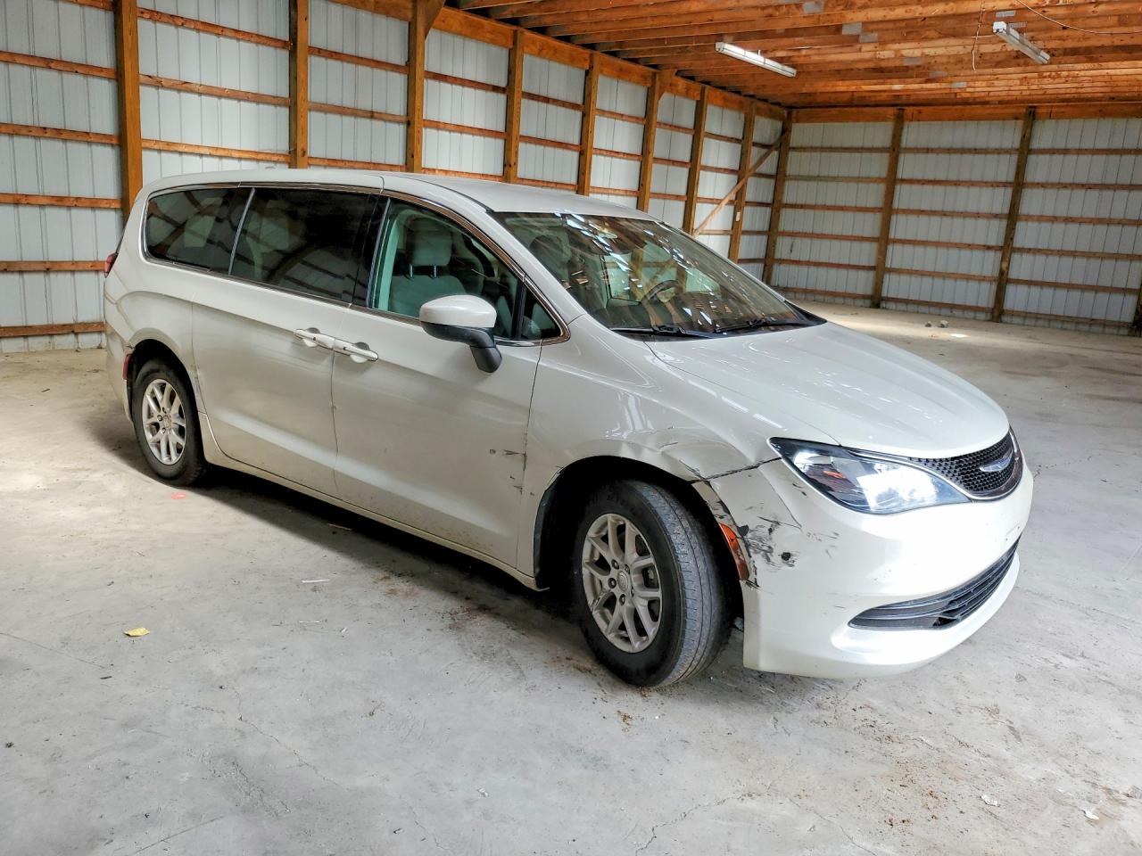 2017 CHRYSLER PACIFICA TOURING — снимка 4