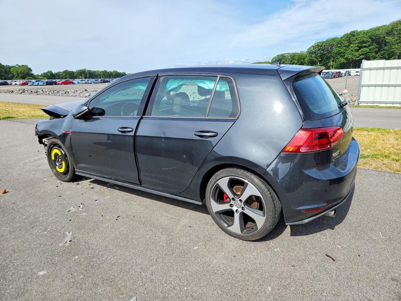 2017 VOLKSWAGEN GTI S — снимка 2
