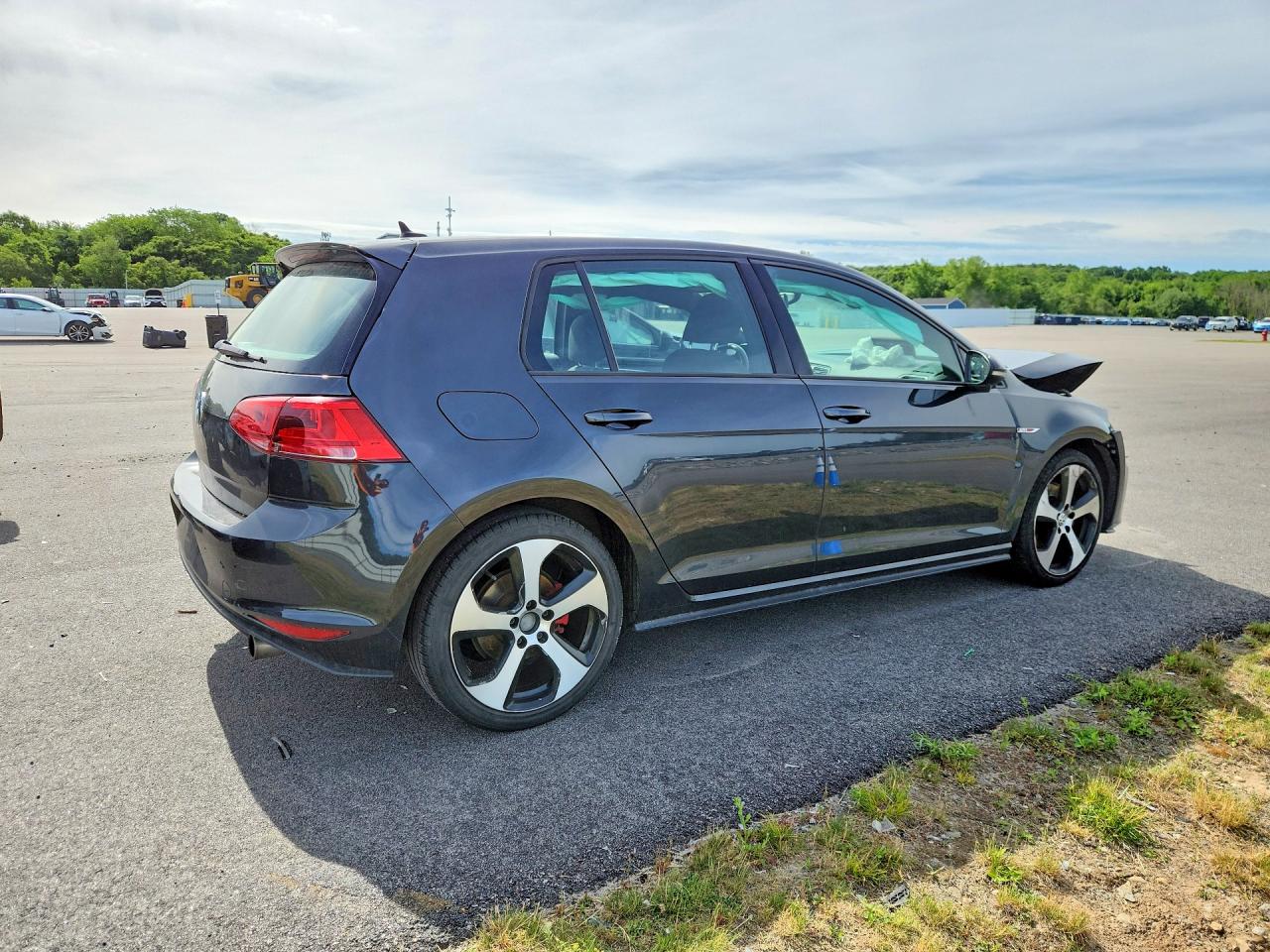 2017 VOLKSWAGEN GTI S — снимка 3