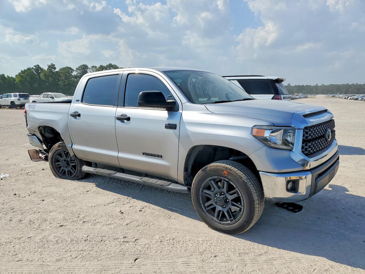 2021 TOYOTA TUNDRA SR5 — снимка 4