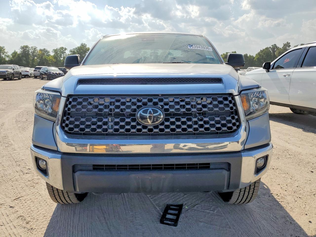 2021 TOYOTA TUNDRA SR5 — снимка 5