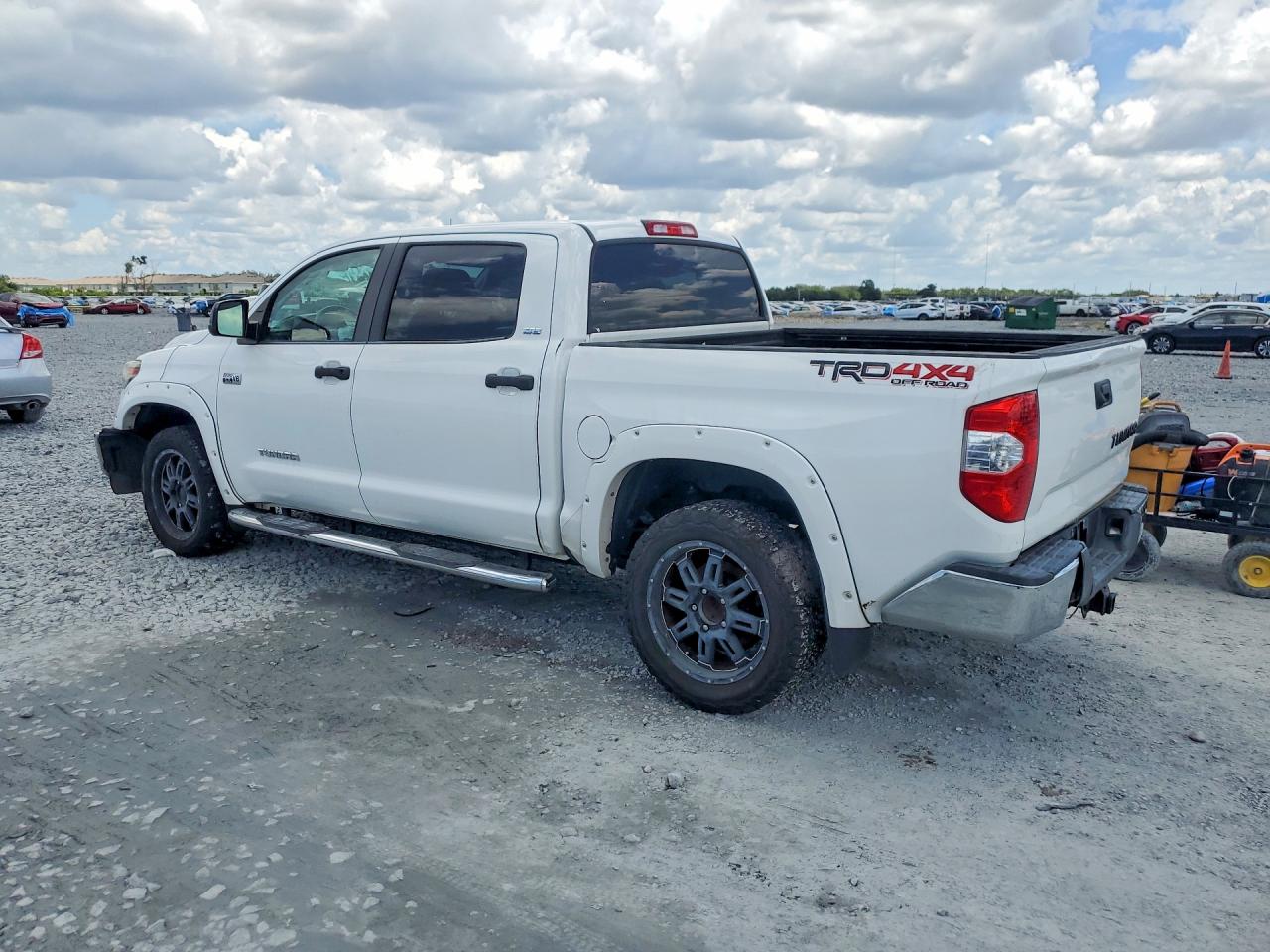 2018 TOYOTA TUNDRA CREWMAX SR5 — снимка 2