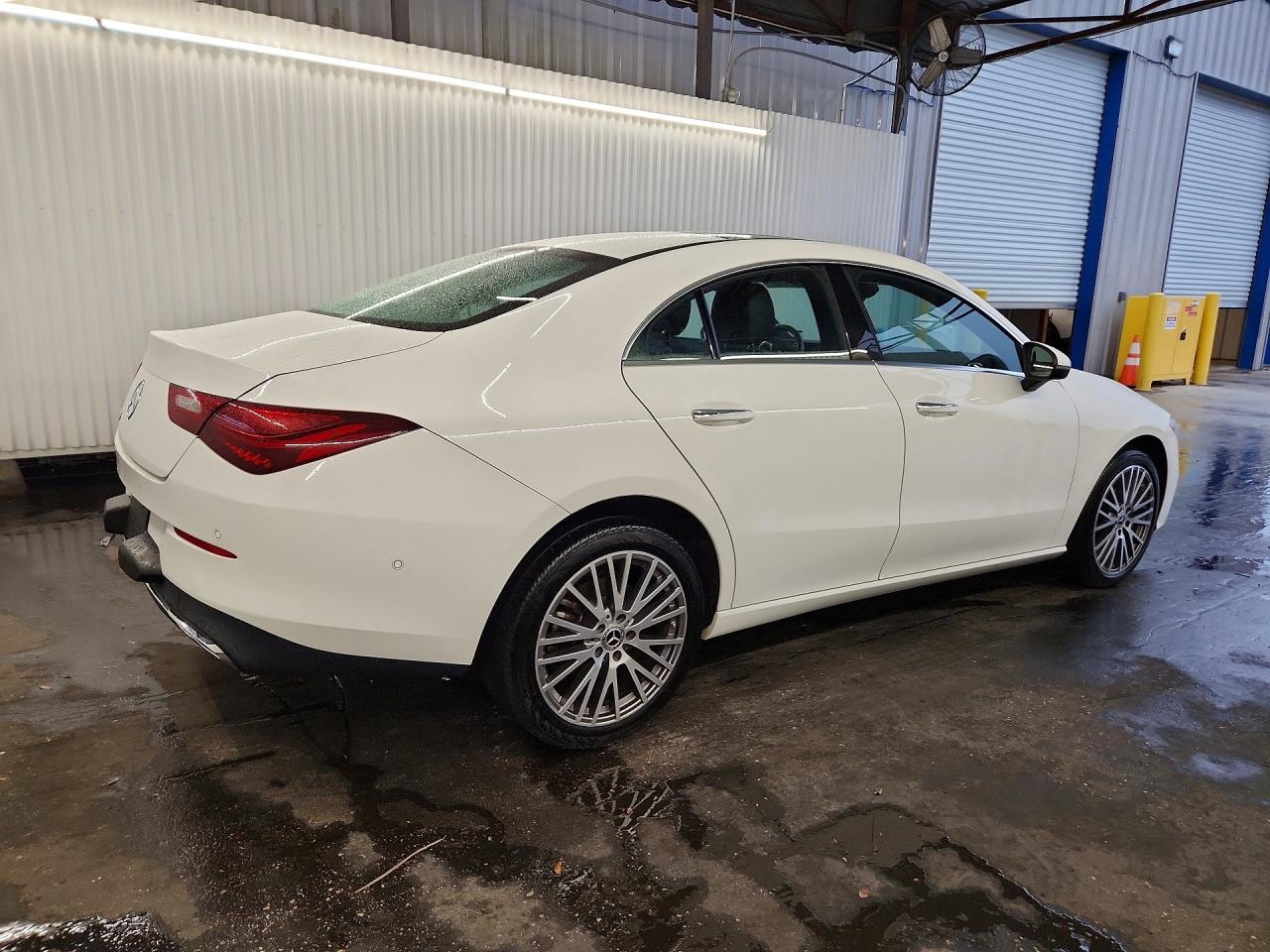 2025 MERCEDES-BENZ CLA 250 — снимка 3